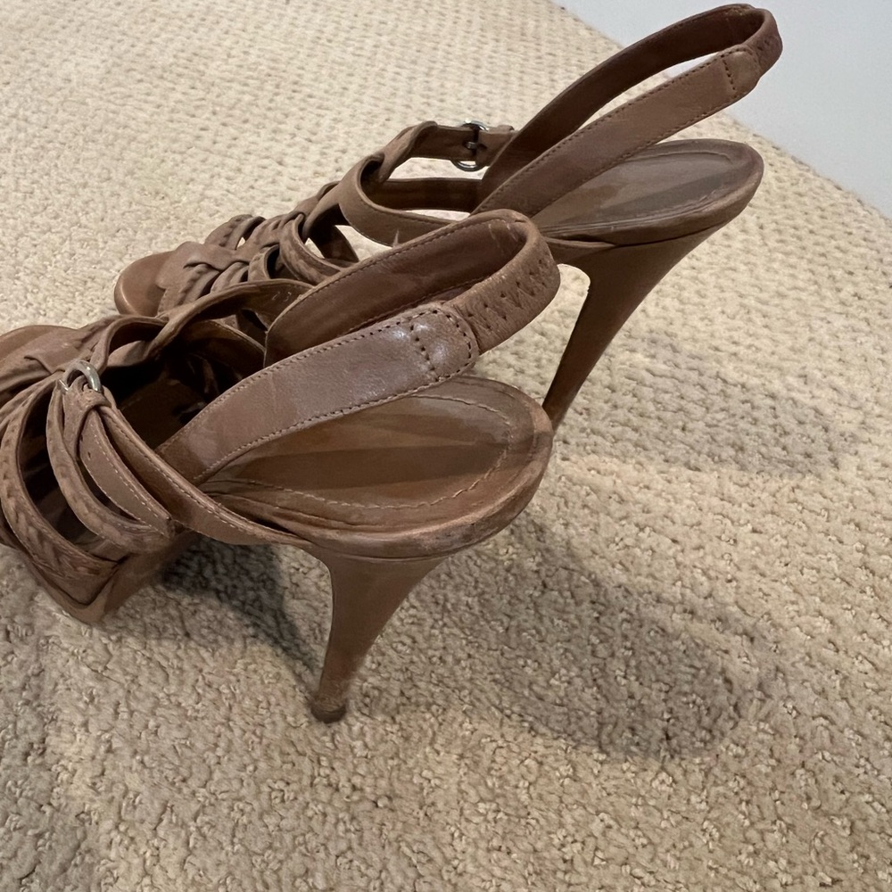 YSL Heels - Picture 5 of 10